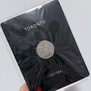 HEYTEA LIMITED EDITION TORONTO COIN MAGNET DECOR